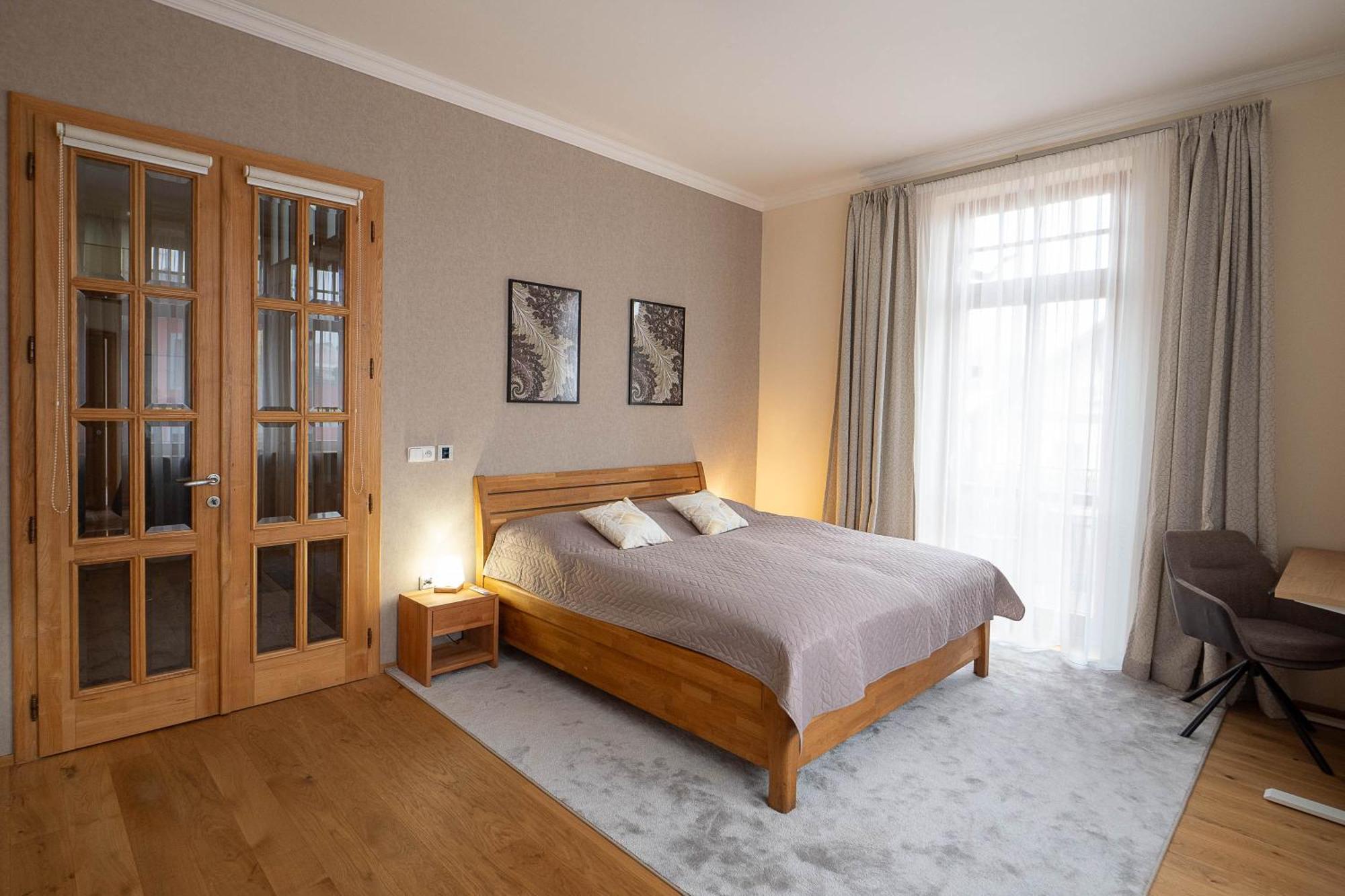 Executive 2-Bdrm Central Suite Ústí nad Labem Exterior foto
